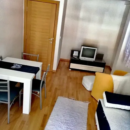 Apatman Sergej Apartment